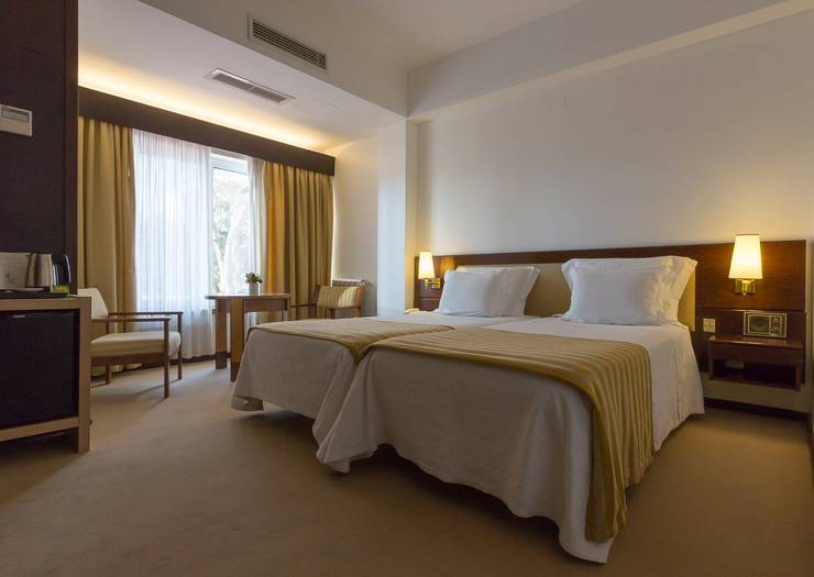 Habitación estándar familiar Hotel São José Fátima Habitación estándar familiar Hotel São José Fátima
